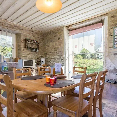 D'hotes La Revaudiere מלון Souleuvre-en-Bocage